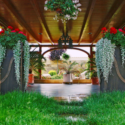 Pots de fleurs forg�s dans un pavillon - pots de fleurs ext�rieurs forg�s à la main dans l'atelier UKOVMI
