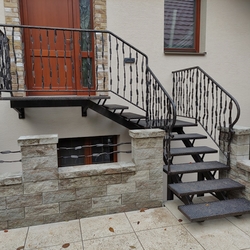 Escalier forg� avec balustrade CRAZY - balustrade ext�rieure