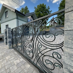 Portail coulissant design � cl�ture moderne pour une maison familiale