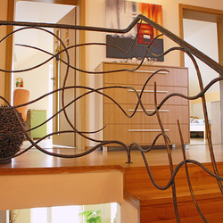 Rampes forg�es à la main - Souffle du vent - rampes d'escalier dans l'int�rieur d'une maison familiale