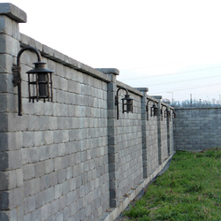 Eclairage du jardin par les luminaires artisanaux en fer forg� � lampes de jardin-appliques