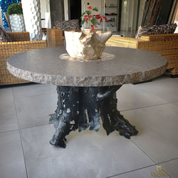 Table forg�e de luxe pour l'ext�rieur � table artistique inspir�e de la nature
