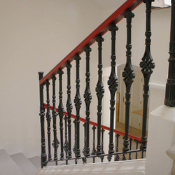 Balustrade d'escalier dans un style historique