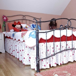 Lit en fer forg� � La chambre d'enfant