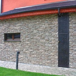 Portes forg�es pour l'ext�rieur - design historique