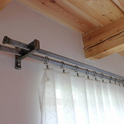 Porte rideau en fer forg� - d�tail