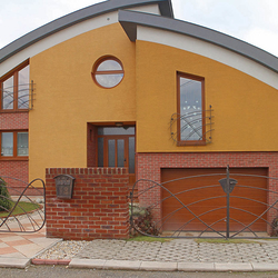 Balustrades ext�rieures forg�es dans un style moderne fabriqu�es pour une maison familiale