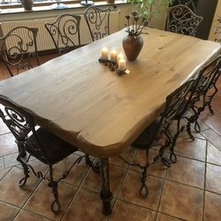 Table pour salle à manger haut de gamme � meuble en fer forg� 