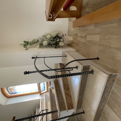 Garde-corps forg� fabriqu� pour l'escalier int�rieur de l'�glise