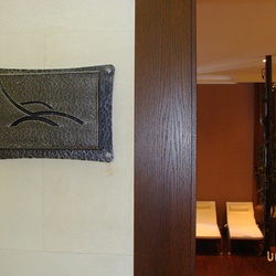 Enseigne d'un spa en fer forg�