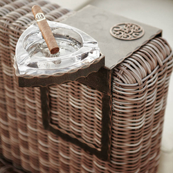 Cendrier en fer forg� pour les exigeants