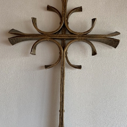 Symbole chrétien - croix forgée pour mur Symbole chrétien - croix forgée pour mur