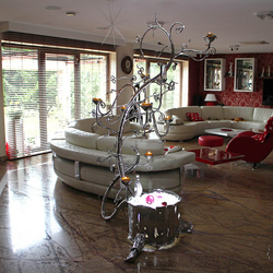 Chandelier L'arbre - Œuvre d'art – bougeoir en acier inoxydable et luminaire en un seul – luminaires de luxe Chandelier L'arbre - Œuvre d'art – bougeoir en acier inoxydable et luminaire en un seul – luminaires de luxe