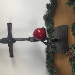 Bougeoir CROIX ET POISSON en tant que symboles chrétiens – Bougeoirs forgés originaux Bougeoir CROIX ET POISSON en tant que symboles chrétiens – Bougeoirs forgés originaux