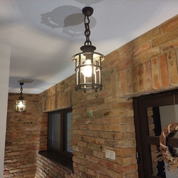 Suspension KLASIK est un luminaire parfait pour les espaces ext�rieurs - les tonnelles, les terrasses, les jardins ou les entr�es�